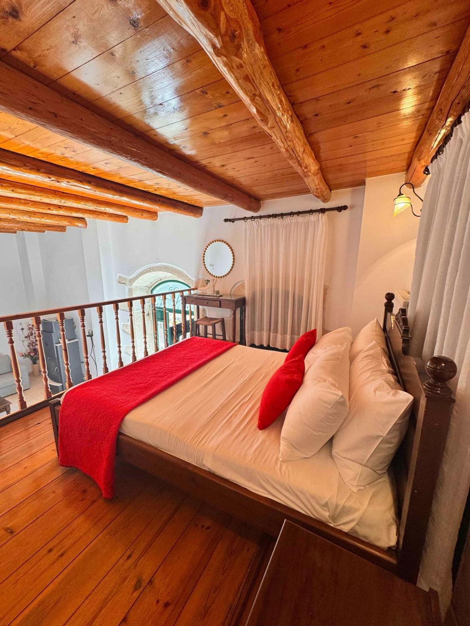 Skandalis Apartments With Pool Chorafakia エクステリア 写真